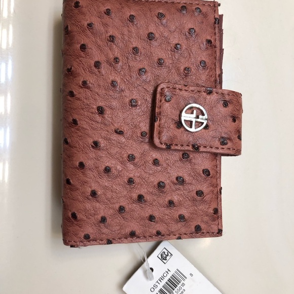 Giani Bernini Handbags - Beautiful Giani Bernini Mauve Wallet with Card Slots